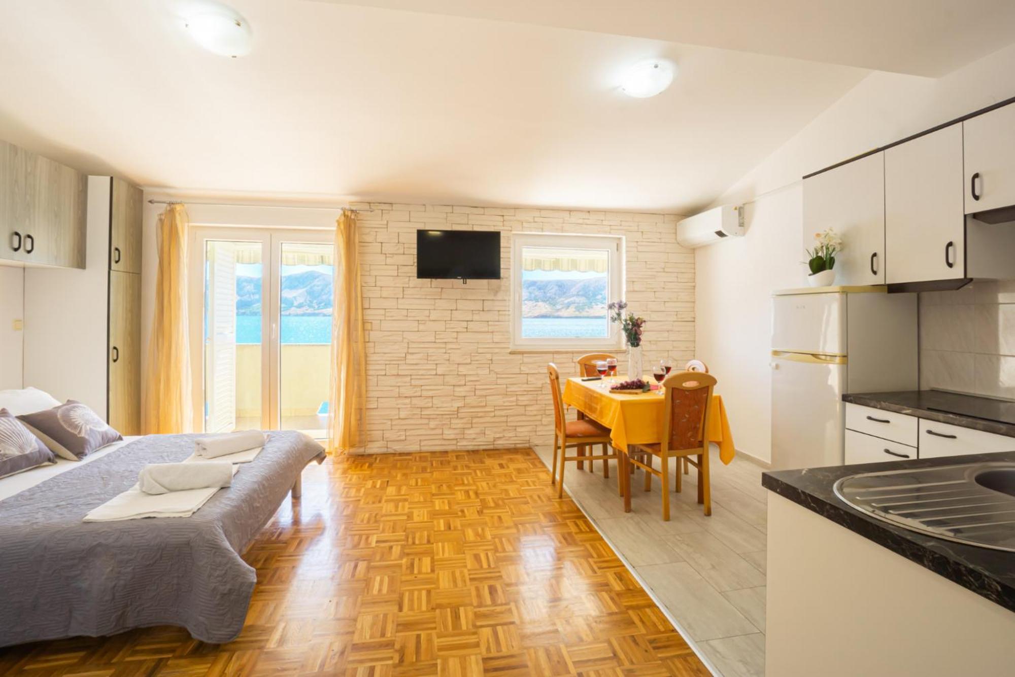 Galinec With Mountain And Seaview Apartment เมทายนา ห้อง รูปภาพ